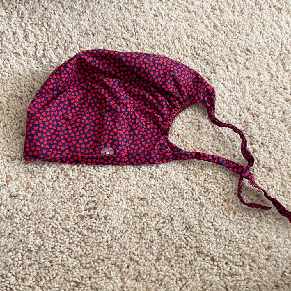 Scrub cap
